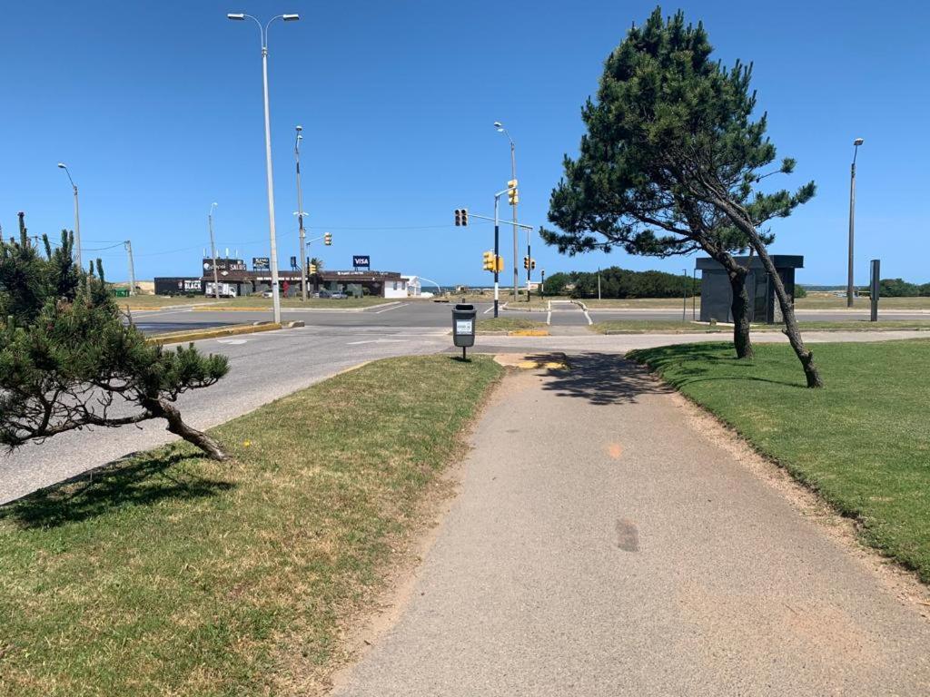 Monoambiente De Lujo En Place Lafayette - Ganadores Del Premio Award 2025 Punta del Este Exteriör bild